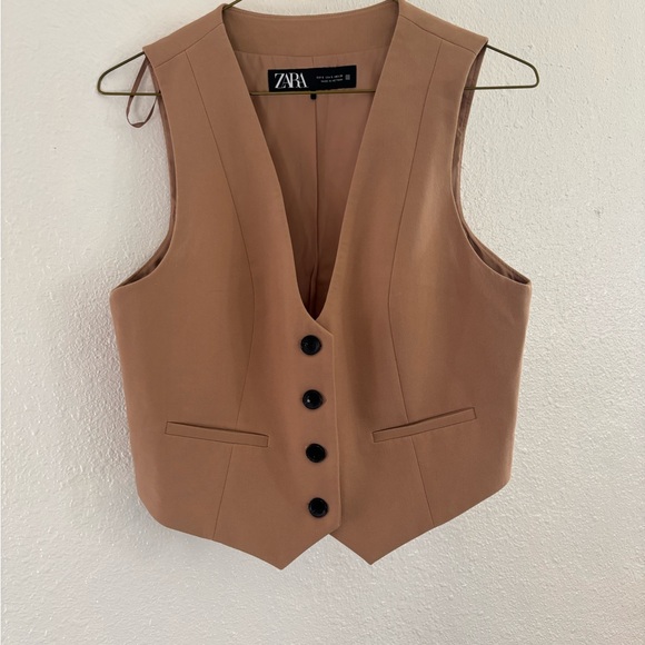 Zara Beige Sleeveless Top - Picture 1 of 3